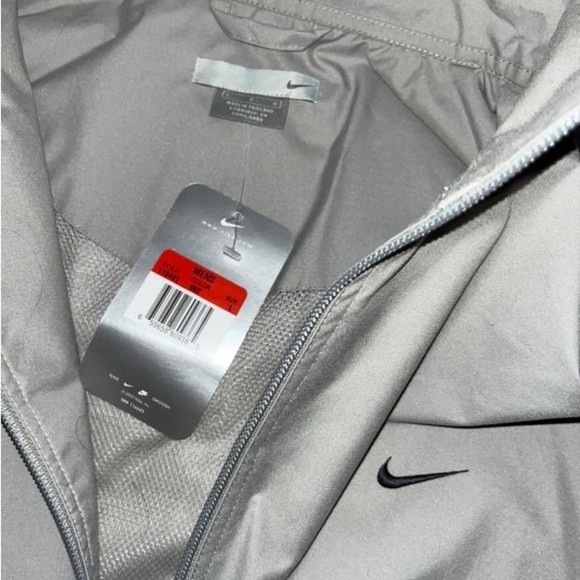 Nike Sweater - Picture 2 of 5